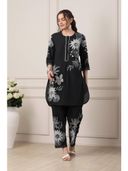 Black color option, Currently selected