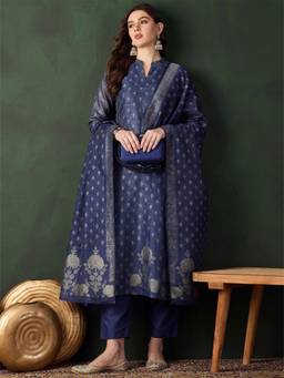 Gahan - Women Floral Printed Straight Kurta with Pant & Dupatta
