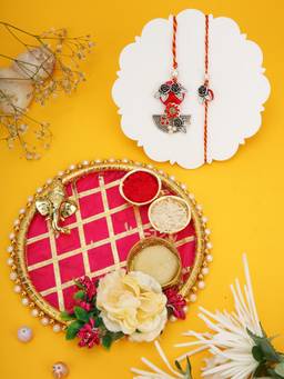 AAPNO RAJASTHAN - Ganesha Decor Pink Pooja Thali with Bhaiya Bhabhi Rakhi Pair