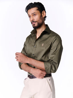S&N by Shantnu Nikhil - Men's Olive Rayon Blend Plain Slim Fit Shirt