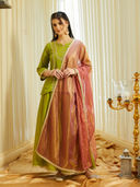 Green color option, Currently selected