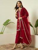 Maroon color option, Currently selected