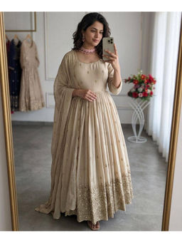 Mirraw - Women'S Silk Blend Embroidered Beige Anarkali and Pant with Dupatta