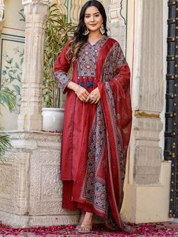 Mirraw - Women Cotton Printed Maroon Kurta and Pant with Dupatta