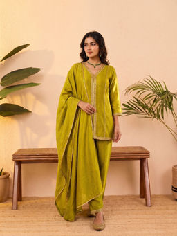 Vedant Vastram - Women'S Modal Solid Yellow Kurti and Palazzo with Dupatta