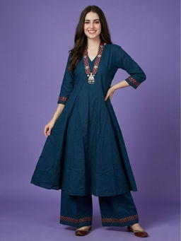 SPAN - Women'S Silk Printed Yellow Anarkali and Pant