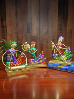 Ekhasa - Metal Show Pieces for Home Decor Gift Items for Showcase (Set of 3)