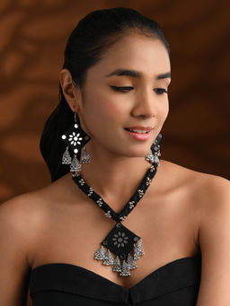 I Jewels - Black Silver Plated Designer Oxidised Necklace with Earrings