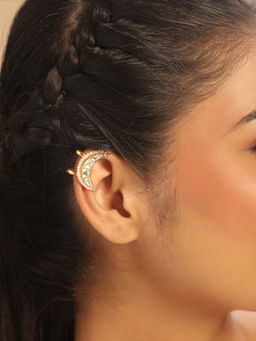 Nuyug - White Chaand Jhalak Top Clip Bugadi Earrings