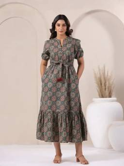June 9 Clothing - Green Floral Print Mandarin Collar Puff Sleeve Flared Dress