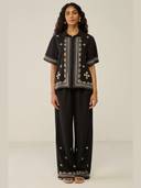 Black color option, Sold out, Currently selected