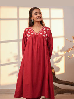 Rangsutra - Ishanvi Red Gathered Cotton Dress