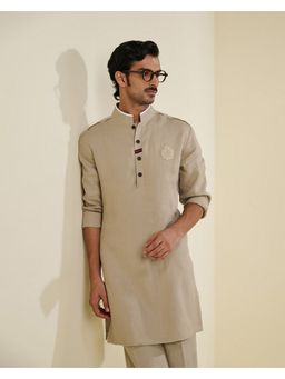 S&N by Shantnu Nikhil - Men Beige Linen Kurta