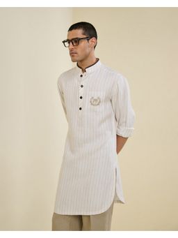 S&N by Shantnu Nikhil - Men Striped Off White Kurta
