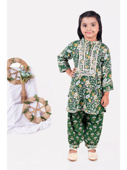 Aatya Kiids - Green Round Neck Kurti with Salwar (Set of 2)