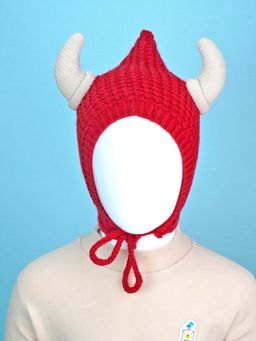 Little Surprise Box - Red Woven Beanie Cap