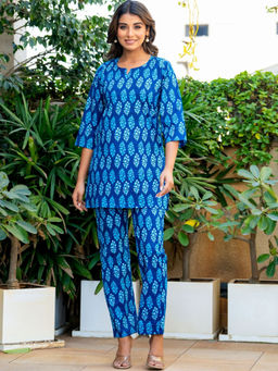 HOUSE OF JAMOTI - Blue Indigo Garden Printed Rozana Co-Ord (Set of 2)