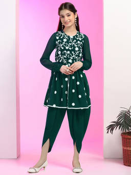 FASHION DREAM - Girl's Georgette Embroidered Green Kurta With Dhoti
