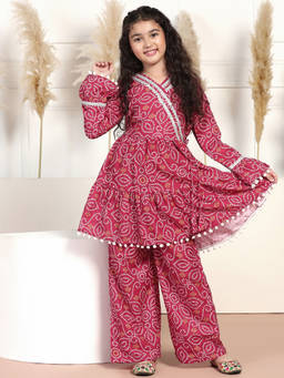 FASHION DREAM - Girl's Cotton Blend Printed Maroon Kurta With Pant