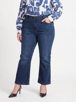 max - Women Blue Washed Slim Straight Fit Jeans