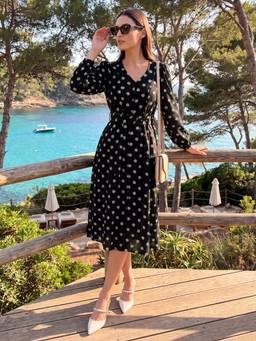 max - Women Black Polka Dots Midi Dress