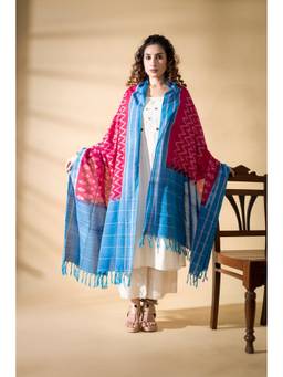 VASTRA RAAG - Pink Pochampally Double Ikat Cotton Dupatta