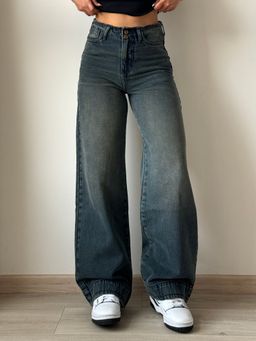 Off Duty India - Blue Women Loose Fit Mid Waist Jeans