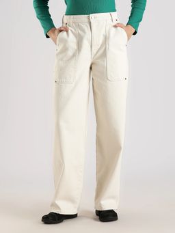 Calvin Klein - Cream Relaxed Fit High Rise Jeans