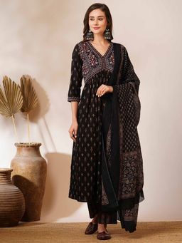 FASHOR - A-Line Pleated Kurta Ethnic Printed Kurta with Pant & Dupatta (Set of 3)