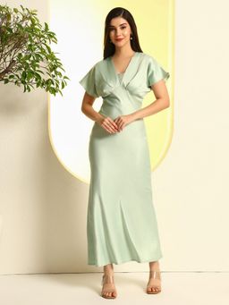 ZASTRAA - Women Green V-Neck Solid Gathered Maxi Dress