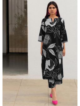 Gahan - Womens Black Viscose Rayon Straight Printed Kurta with Pant
