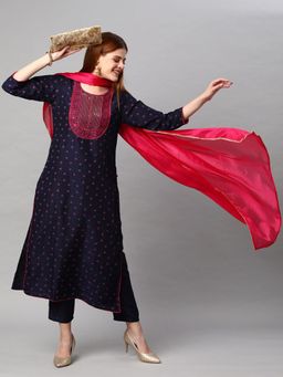 Gahan - Womens Viscose Rayon Straight Printed Kurta with Pant & Dupatta