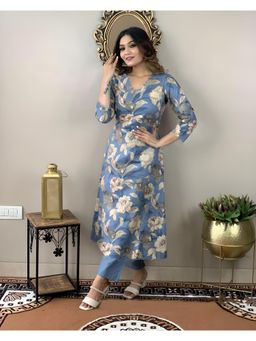 Gahan - Womens Viscose Rayon Straight Printed Kurta with Pant