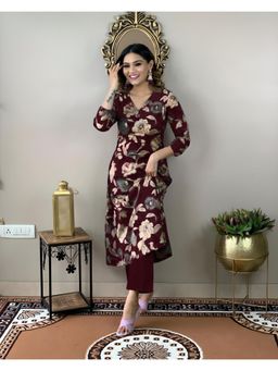 Gahan - Womens Viscose Rayon Straight Printed Kurta with Pant