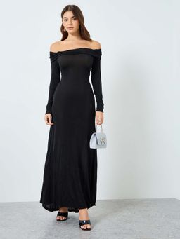 Styli - Black Solid Plain A-Line Dress
