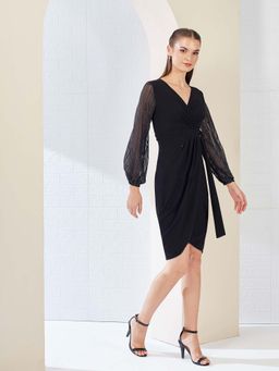Miss Chase - Black Solid Plain Flared Dress