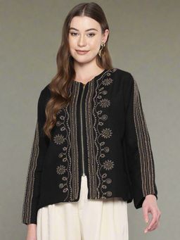Scoup - Chunky Embroidered Zip Black Shrug