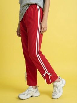 Buynewtrend - Red Solid Straight Pant