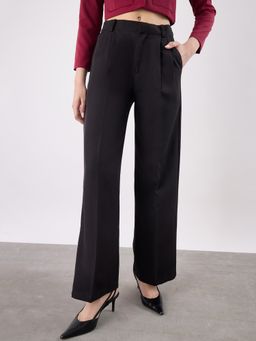 COLOR CAPITAL - Black Solid Straight Trouser