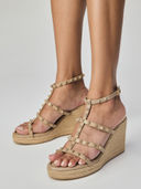 Taupe color option, Currently selected