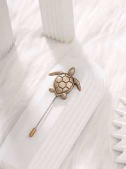 Cosa Nostraa - Turtle Twist Lapel Pin