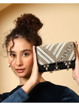 HOUSE OF WEBHIN - Aabroo Black Flap Bag