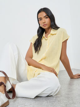 Styli Elevate - Yellow Solid Polyester Relaxed Shirt