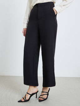 Styli - Black Solid Woven Wide Trouser
