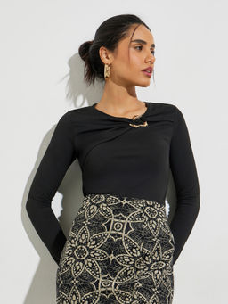 Styli - Black Solid Polyester Slim Top