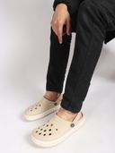Beige 2