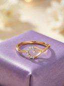 Gold color option, Currently selected