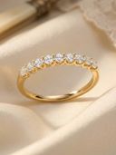 Gold color option, Currently selected
