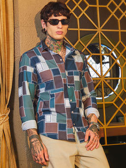 Campus Sutra - Men's Emerald Green And Chocolate Brown Patch-Stitch Imprint Shirt