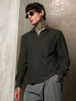 Campus Sutra - Men's Seaweed Green Gridveil-Tactile Shirt